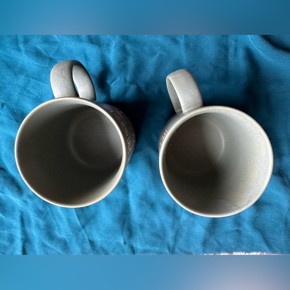 Pair (2) Pottery Barn Bongo Aztec stoneware mugs - Picture 5 of 5